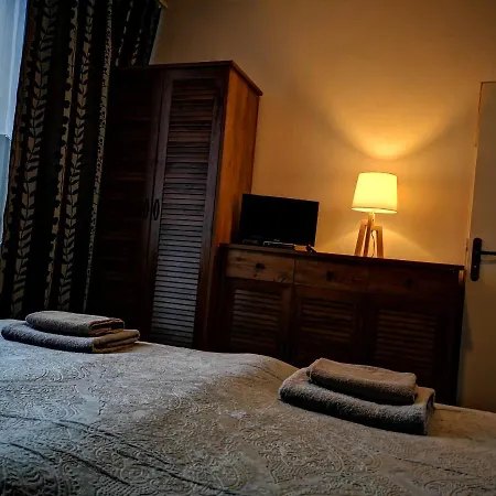 Zazrifka Guest house